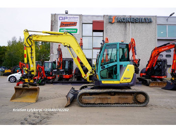 حفارة مصغرة YANMAR SV 100-1