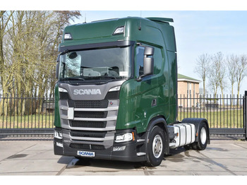 شاحنة جرار SCANIA S 500