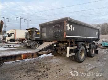 قلابة مقطورة