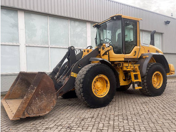 اللودر بعجل VOLVO L60