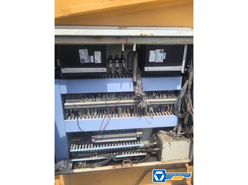 رافعة مجنزرة XCMG XGC500 500ton used hydraulic lift machine price: صور 3 رافعة مجنزرة XCMG XGC500 500ton used hydraulic lift machine price: صور 3