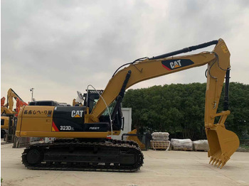 حفارات زحافة CATERPILLAR 323