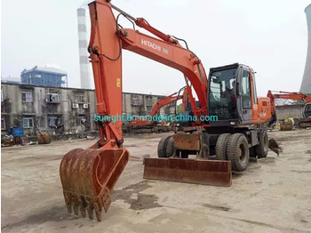 حفارة على عجلات HITACHI ZX160W
