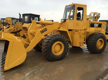 اللودر بعجل CATERPILLAR 938F