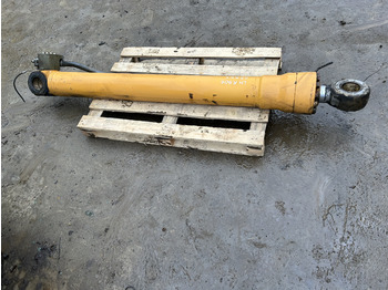 الاسطوانة الهيدروليكية LIEBHERR