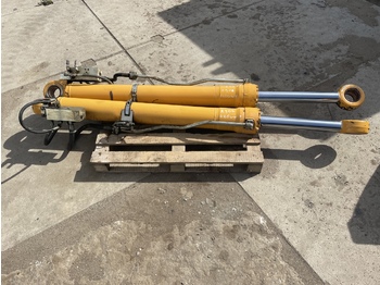 الاسطوانة الهيدروليكية LIEBHERR