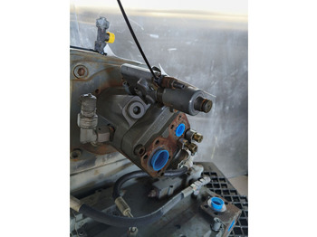 مضخة هيدروليكية LIEBHERR