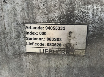الكابينة والداخلية LIEBHERR