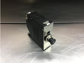 النظام الكهربائي LIEBHERR