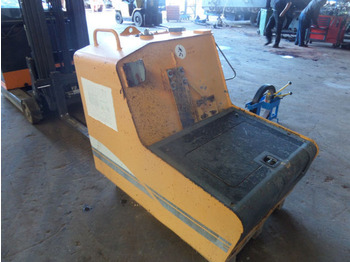 خزان وقود LIEBHERR