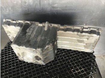 علبة المرافق Liebherr Oil Sump: صور 2 علبة المرافق Liebherr Oil Sump: صور 2