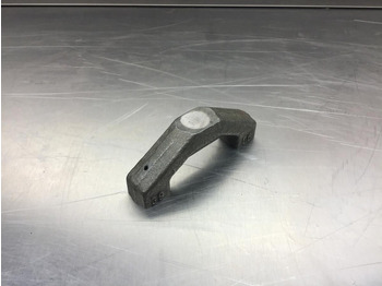 المحرك و قطع الغيار LIEBHERR