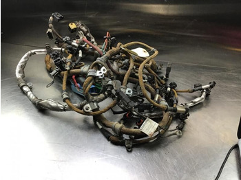 الكابلات / الأسلاك LIEBHERR