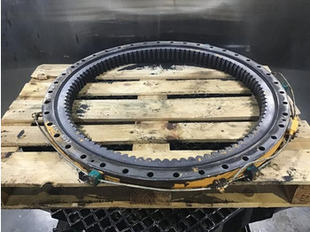 قطع الغيار LIEBHERR