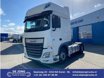 شاحنة جرار DAF XF 106 460