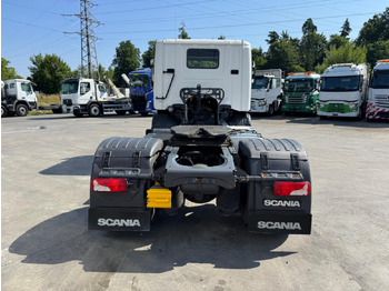 شاحنة جرار SCANIA G440 4x2: صور 5