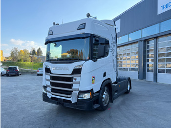 شاحنة جرار SCANIA R 450