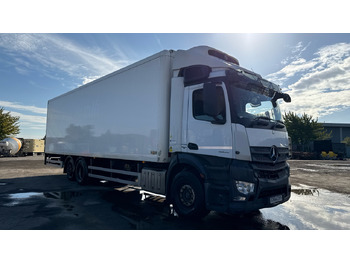 مبردة شاحنة MERCEDES-BENZ Antos 2533