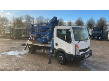 مصاعد الازدهار محمولة على شاحنة NISSAN