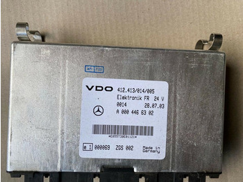 كتلة التحكم - شاحنة Mercedes Atego Elektronik FR Steuergerät VDO A000 446 63 02: صور 2