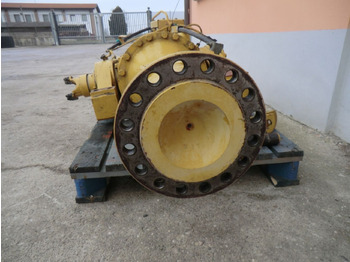 المحور الخلفي - آلات البناء Caterpillar 928G: صور 3