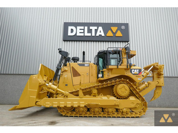 بلدوزر CATERPILLAR D8T