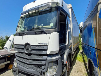 شاحنة ستارة MERCEDES-BENZ Actros 2542