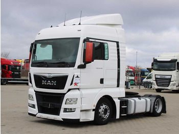 شاحنة جرار MAN TGX 18.440