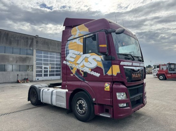 شاحنة جرار MAN TGX 18.440