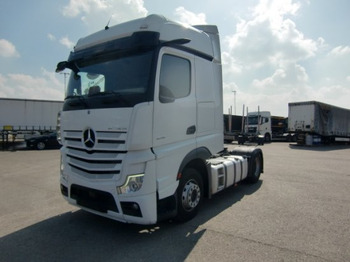 شاحنة جرار MERCEDES-BENZ Actros 1845