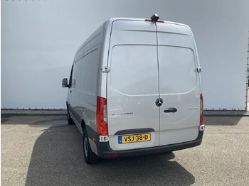فان Mercedes-Benz Sprinter 315 1.9 CDI L2H2 Automaat 3 Zits Airco Navi Camera: صور 4 فان Mercedes-Benz Sprinter 315 1.9 CDI L2H2 Automaat 3 Zits Airco Navi Camera: صور 4