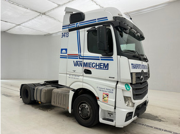 شاحنة جرار Mercedes-Benz Actros 1842: صور 3 شاحنة جرار Mercedes-Benz Actros 1842: صور 3