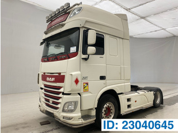 شاحنة جرار DAF XF 106 460