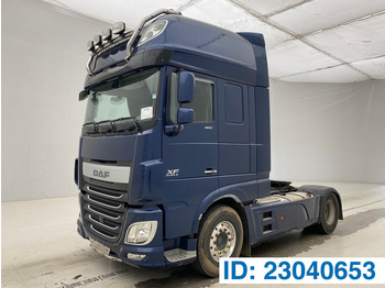 شاحنة جرار DAF XF 106 460