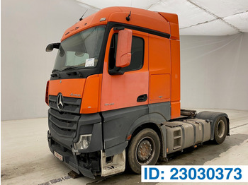 شاحنة جرار MERCEDES-BENZ Actros 1945