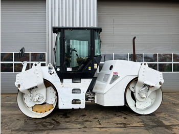 مدحلة CATERPILLAR CB534D