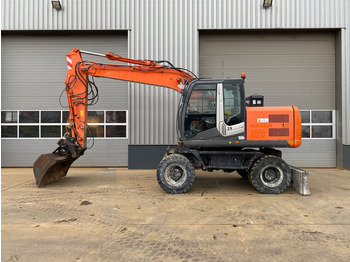 حفارة على عجلات HITACHI ZX140W-3