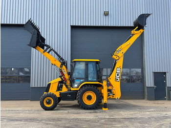 حفار متعدد الاستخدام JCB 3DX