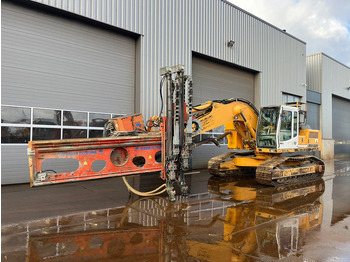 آلة حفر LIEBHERR R 922