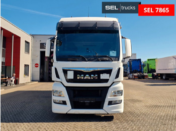 بصندوق مغلق شاحنة MAN TGX 24.400 6X2-2 LL-U / Intarder / Ldbw / Konvek: صور 3