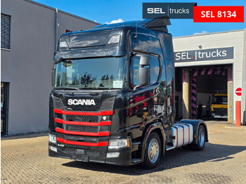 شاحنة جرار SCANIA R 450