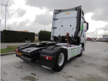 شاحنة جرار Mercedes-Benz Actros 1842 LS EUR6: صور 4 شاحنة جرار Mercedes-Benz Actros 1842 LS EUR6: صور 4