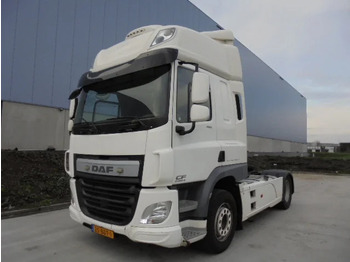 شاحنة جرار DAF CF 400