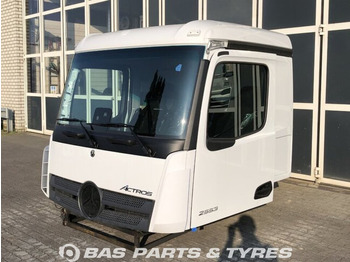 الكابينة والداخلية MERCEDES-BENZ Actros