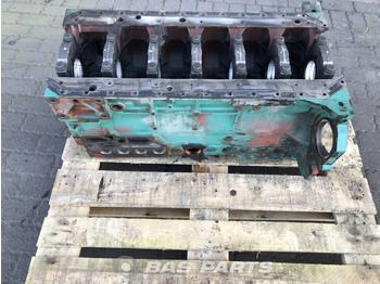 المحرك و قطع الغيار VOLVO