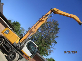 حفارة النقل والشحن LIEBHERR LH 30 M