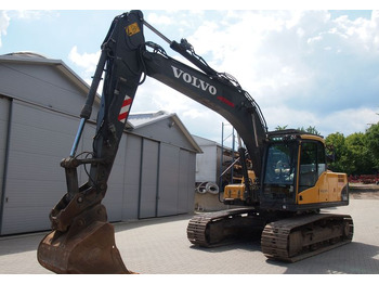 حفارات زحافة VOLVO EC180