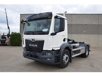 شاحنة ذات الخطاف MAN TGM 18.320: صور 4 شاحنة ذات الخطاف MAN TGM 18.320: صور 4