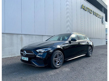 سيارة MERCEDES-BENZ