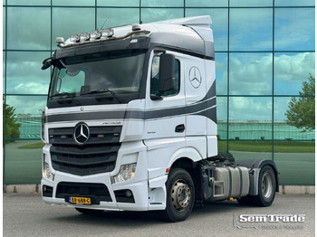شاحنة جرار MERCEDES-BENZ Actros 1945